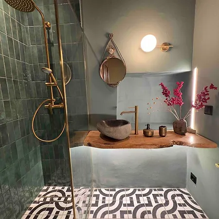 Semesterbostad το Aρχοντικό των τσιντζίνων