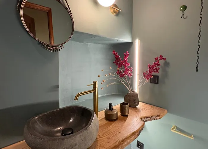 το Aρχοντικό των τσιντζίνων Semesterbostad *